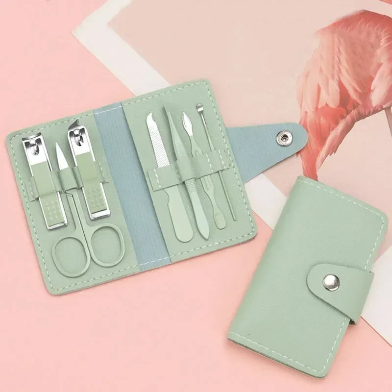 7-Piece Manicure Pedicure Nail Care Kit with PU Leather Case Nail Care Kit QXL