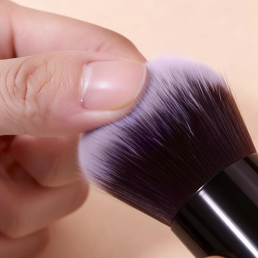 Soft Nylon Nail Brush | Manicure Dust Removal & Cleaning Nail Brush QXL