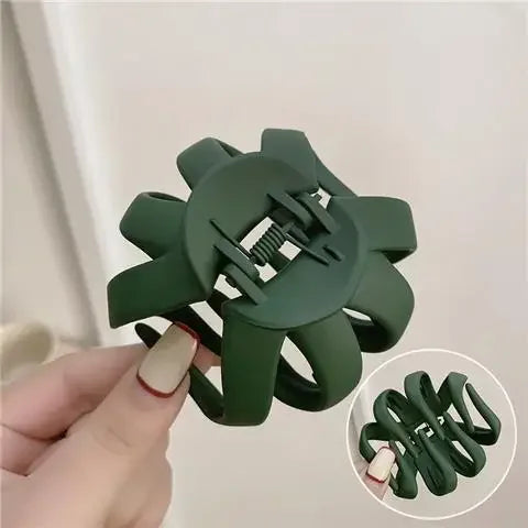 Matte Flower Small Claw Clip – No-Slip Hair Clip for Women Hair Claw Clip QXL green