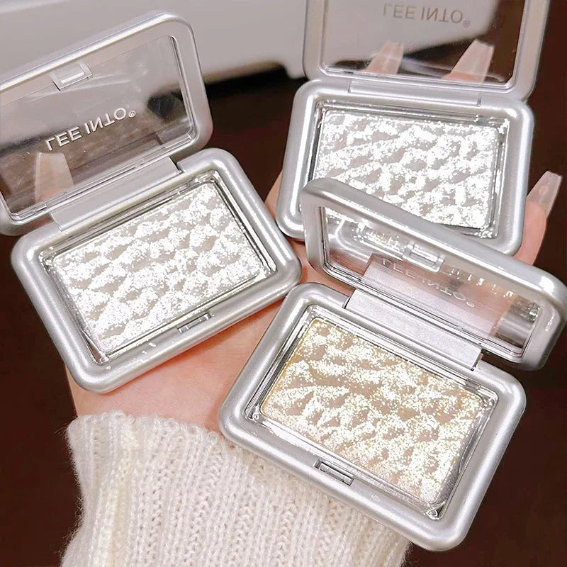 LEEINTO Dreamy Highlighting Powder – 3D Glow Blush & Contour Highlighting Powder QXL