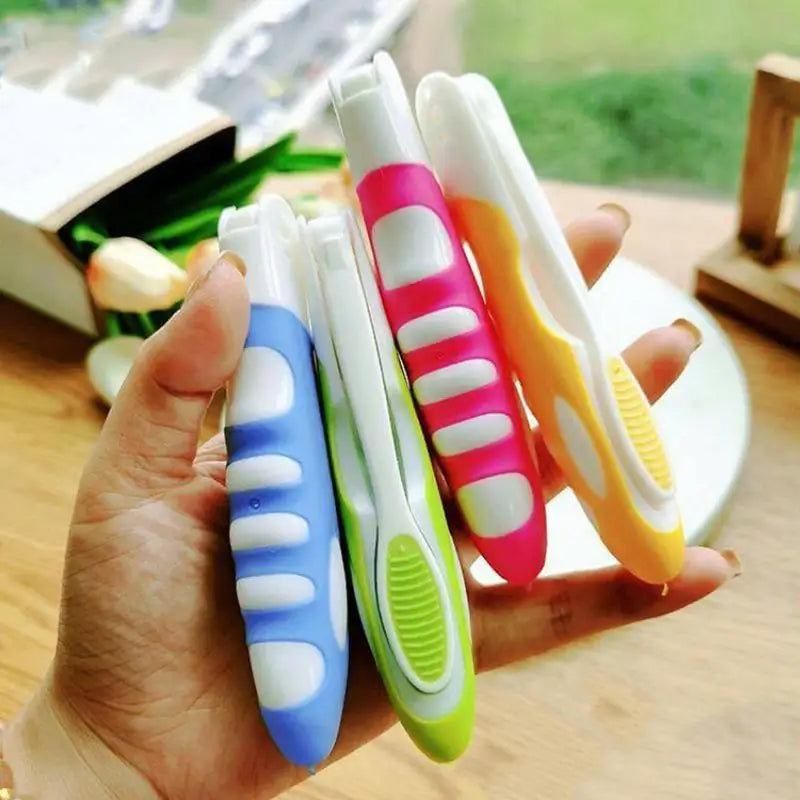 Folding Travel Toothbrush with Case | 2 & 4 Pack Compact Set Travel Toothbrush Set QXL