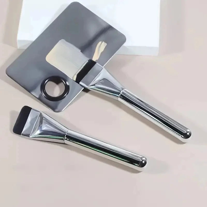 Foundation Brush & Steel Mixing Palette Set – 2 Pcs Makeup Brush & Palette Set QXL