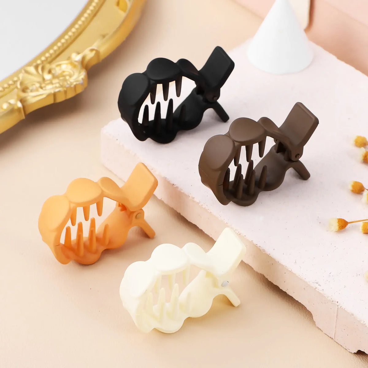 8-Pack Small Resin Hair Claw Clips | Ponytail Holders Hair Claw Clips QXL