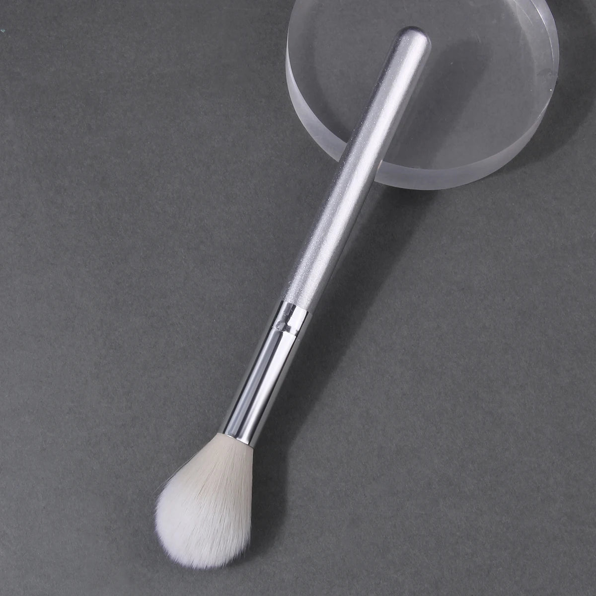 KOSSHOW Silver Flame Highlighter & Blush Brush | Soft Nylon Makeup Brush QXL