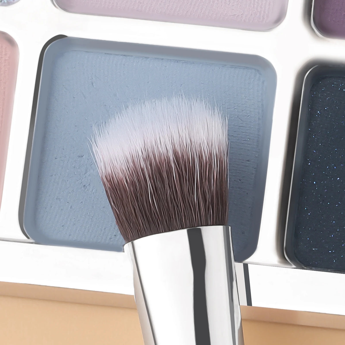3-Piece Eyeshadow Brush Set | Soft Two-Tone Blending Brushes Eyeshadow Brush Set QXL