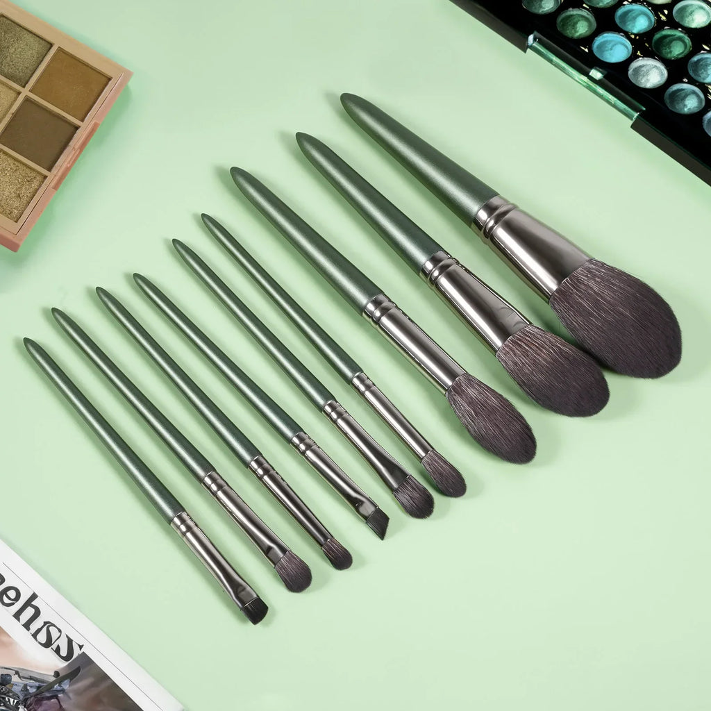 9-Piece Makeup Brush Set | Foundation, Contour & Eye Brushes Makeup Brush Set QXL
