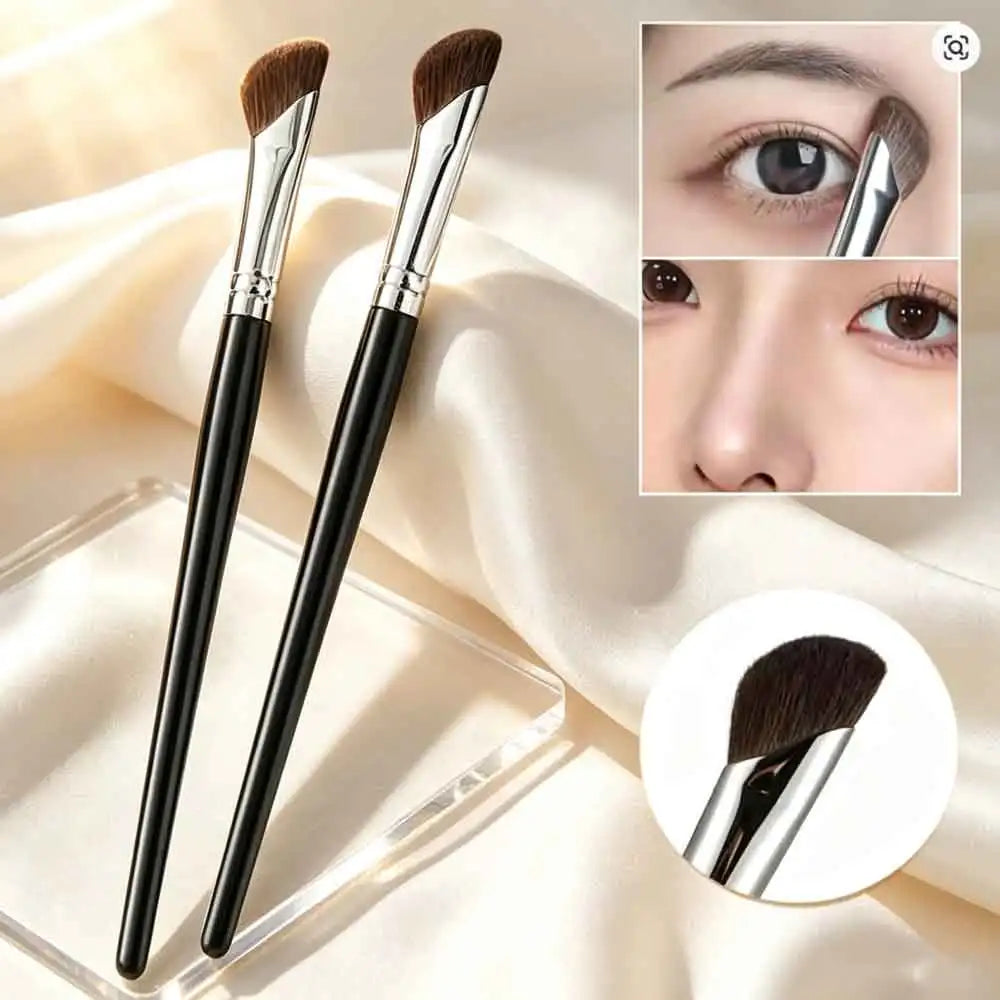 Nose Contour & Highlight Makeup Brush | Soft Sickle Head Contour Makeup Brush QXL