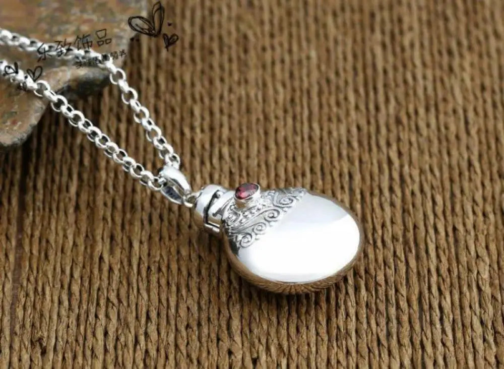 Mini Antique Silver Perfume Pendant Bottle | Openable Locket Perfume Pendant Locket QXL