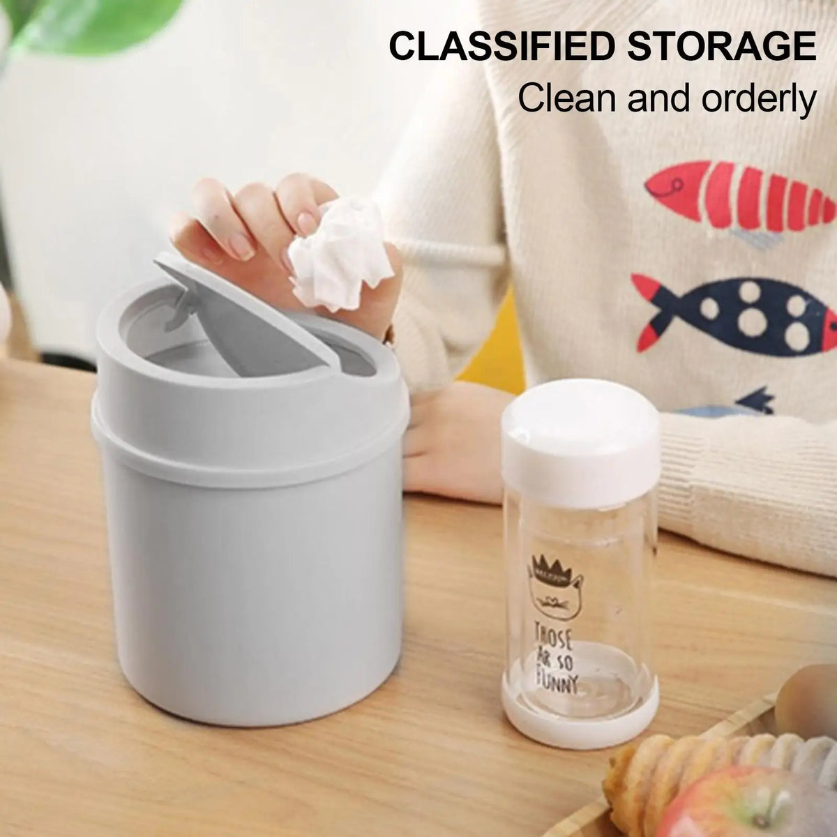 Mini Desktop Trash Can with Flip Lid | Portable Wastebasket Desktop Trash Can QXL