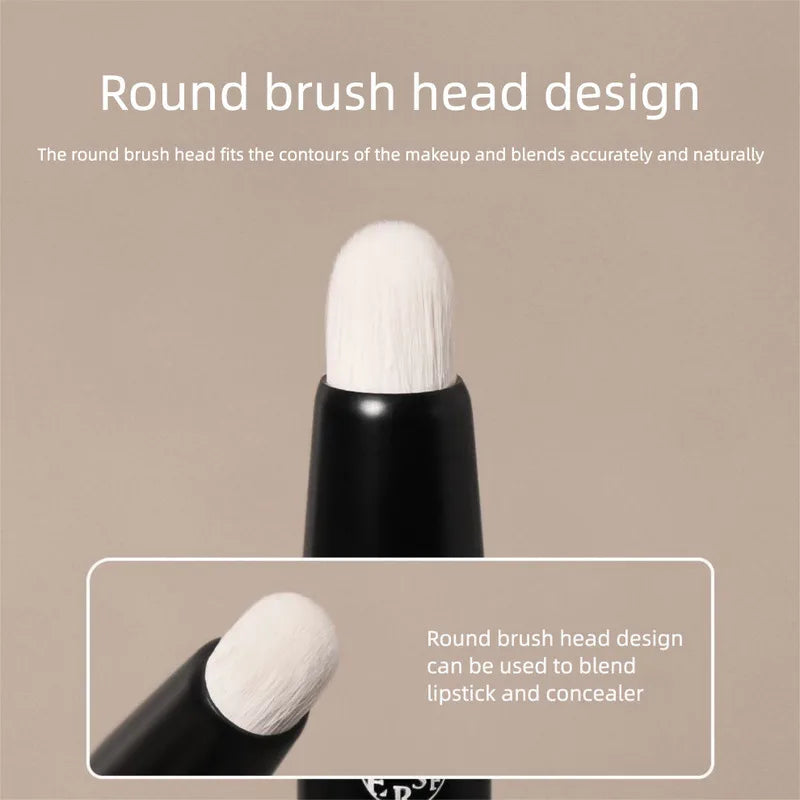 Sandalwood T40 Round Lip Brush with Protective Cap | Portable Lip Makeup Brush QXL