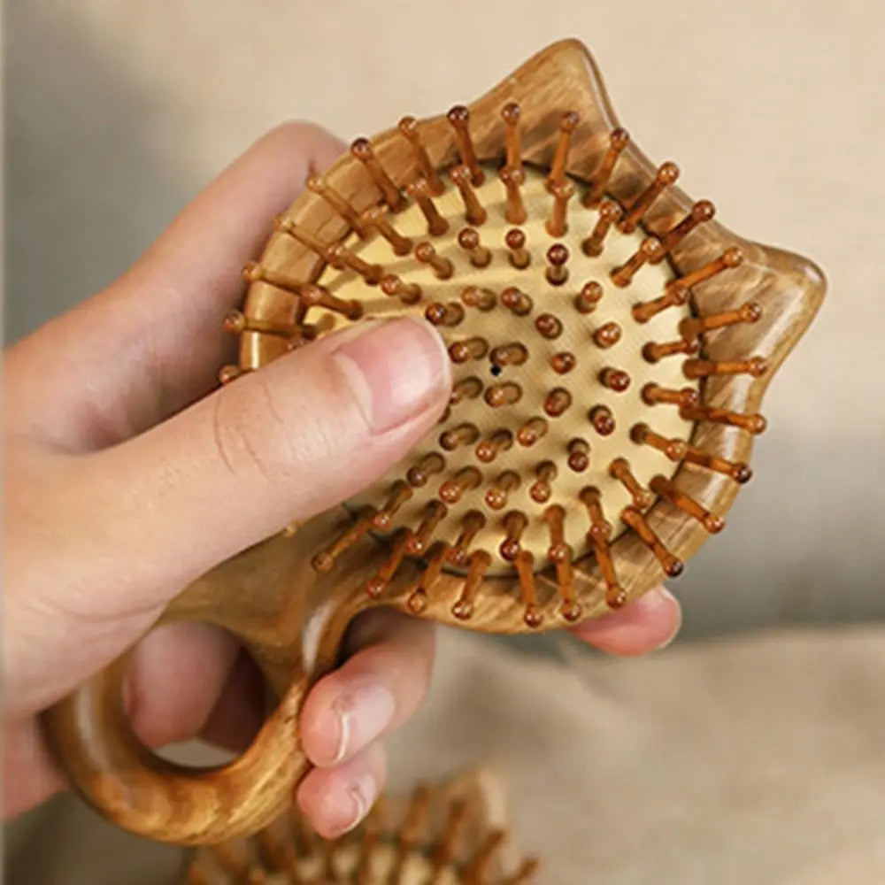 Sandalwood Cat-Shaped Cushion Comb | Anti-Static Wooden Wooden Hair Comb QXL