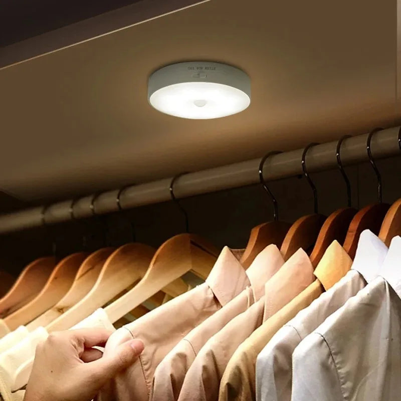 Motion Sensor LED Night Light | Wireless Magnetic Round Lamp LED Night Light QXL