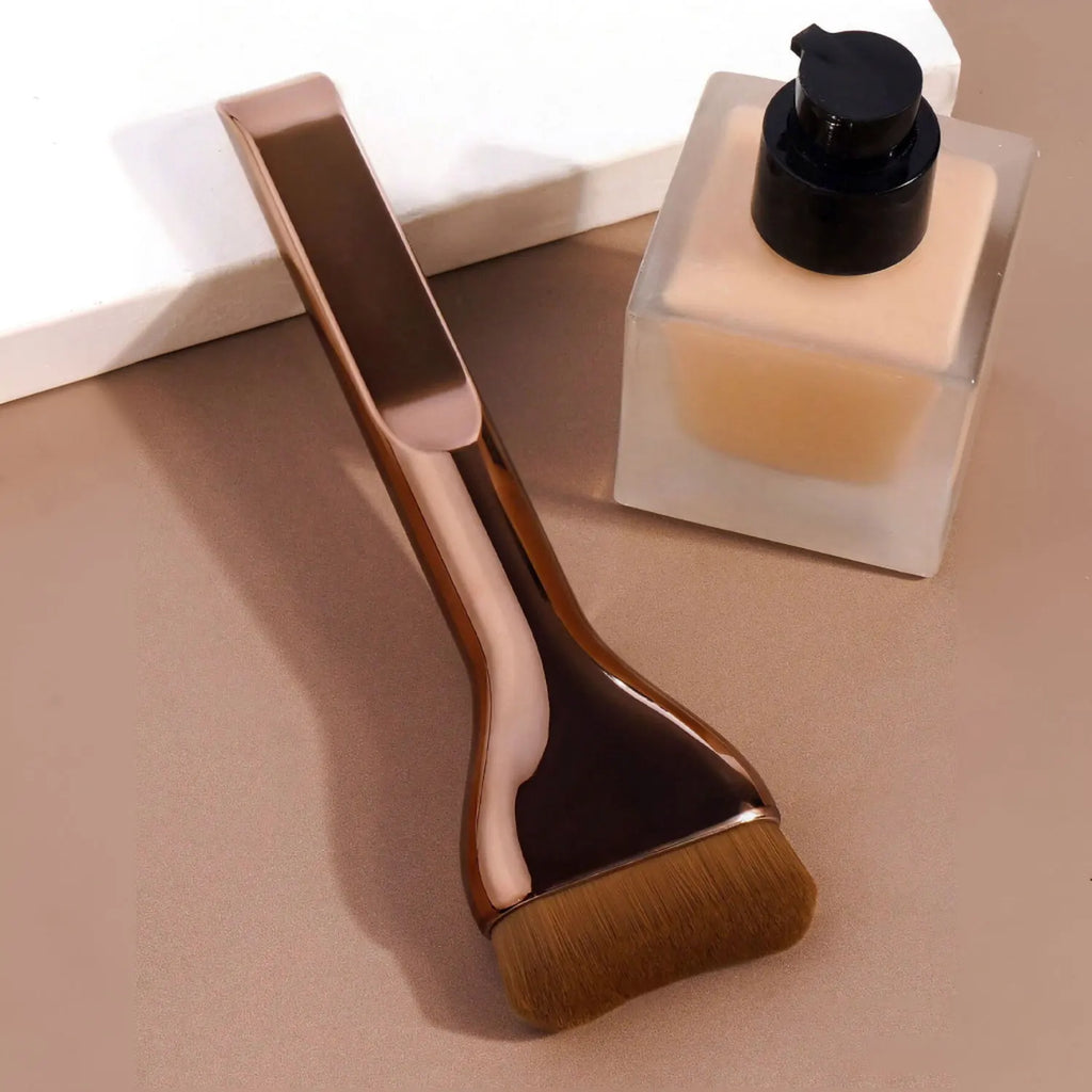 LUXEBLEND Soft Touch Makeup Brush | Foundation & Blush Tool Makeup Brush QXL