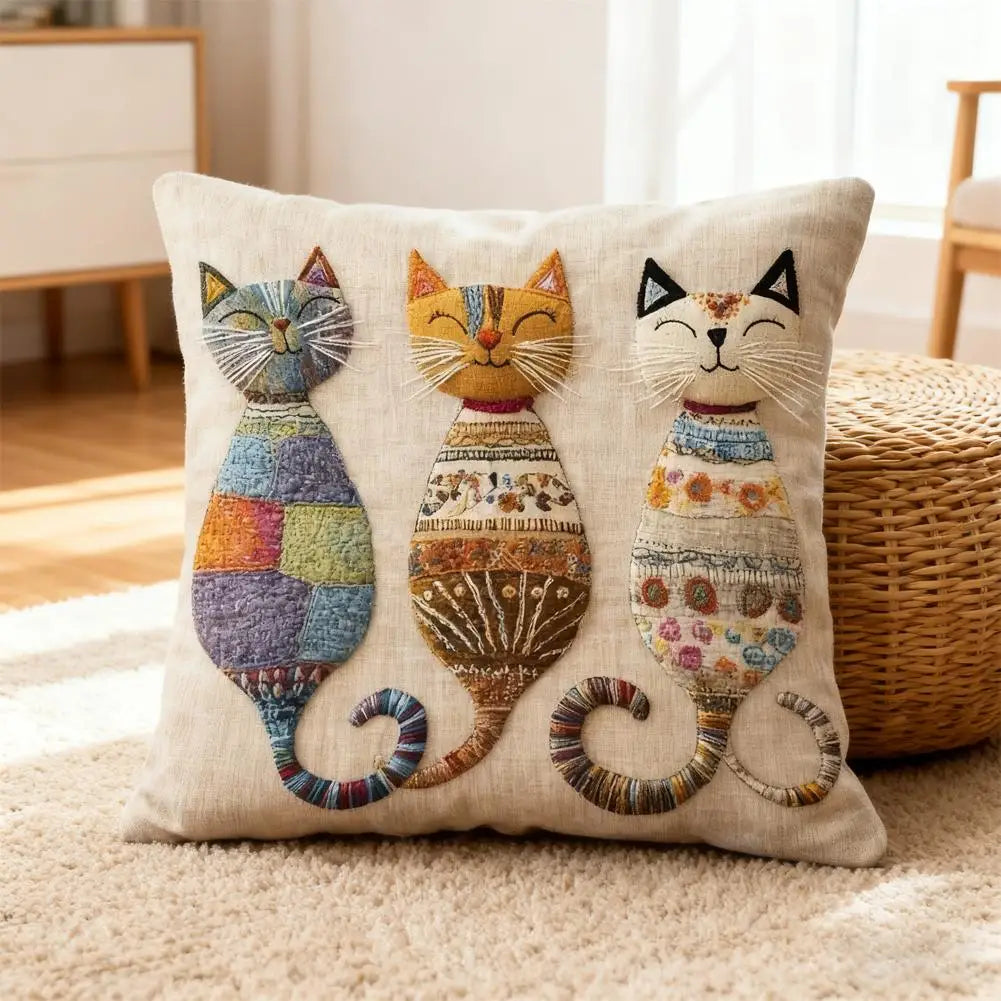 Cat-Themed Decorative Pillow Cover | Soft Plush 45x45cm Decorative Pillow Cover QXL