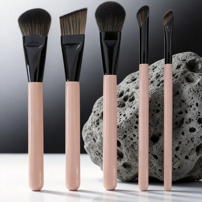 5-Piece Makeup Brush Set | Blush, Foundation & Eyeliner Makeup Brush Set QXL