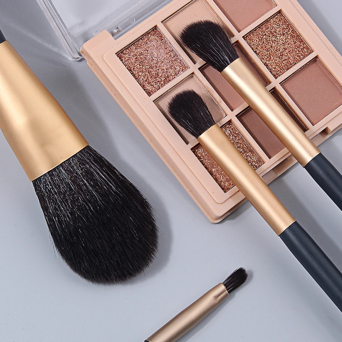 7-Pc Makeup Brush & Velvet Powder Puff Kit | Black Wood Handle Makeup Brush Set QXL