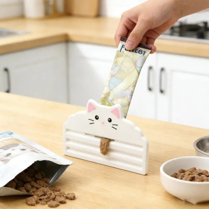 Cat Food Tube Squeezer – Multifunctional Pet Treat Feeder Spoon Pet Treat Feeder QXL