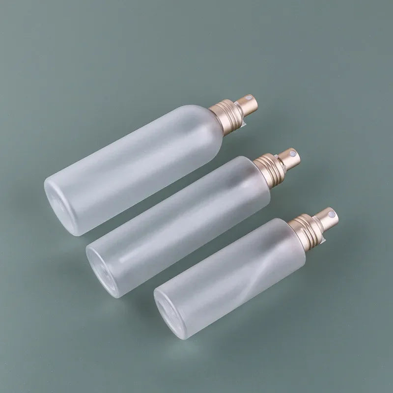 Frosted PET Refillable Spray Bottle 100/150/200ml Fine Mist Refillable Spray Bottle QXL