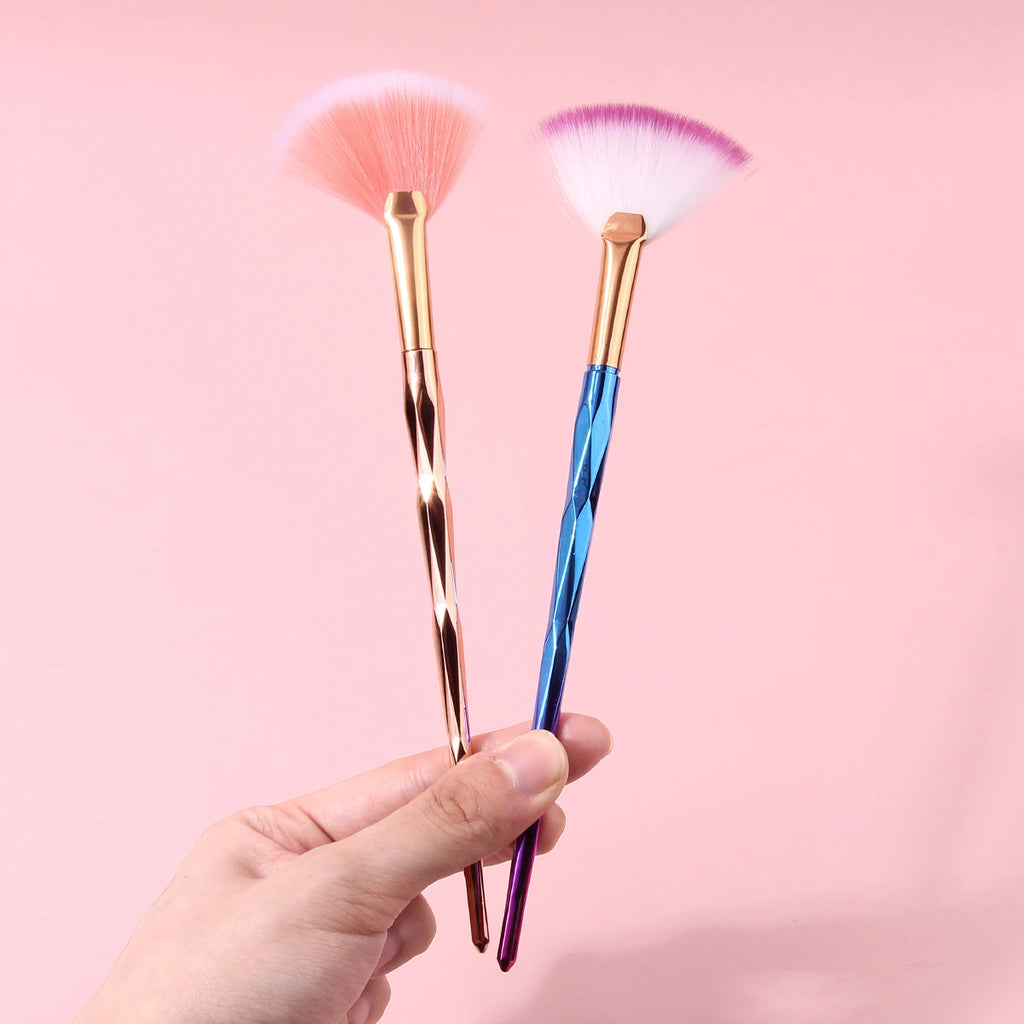 KOSSHOW Fan Highlighter Brush Set | Diamond Handle 2-Piece Highlighter Brush Set QXL
