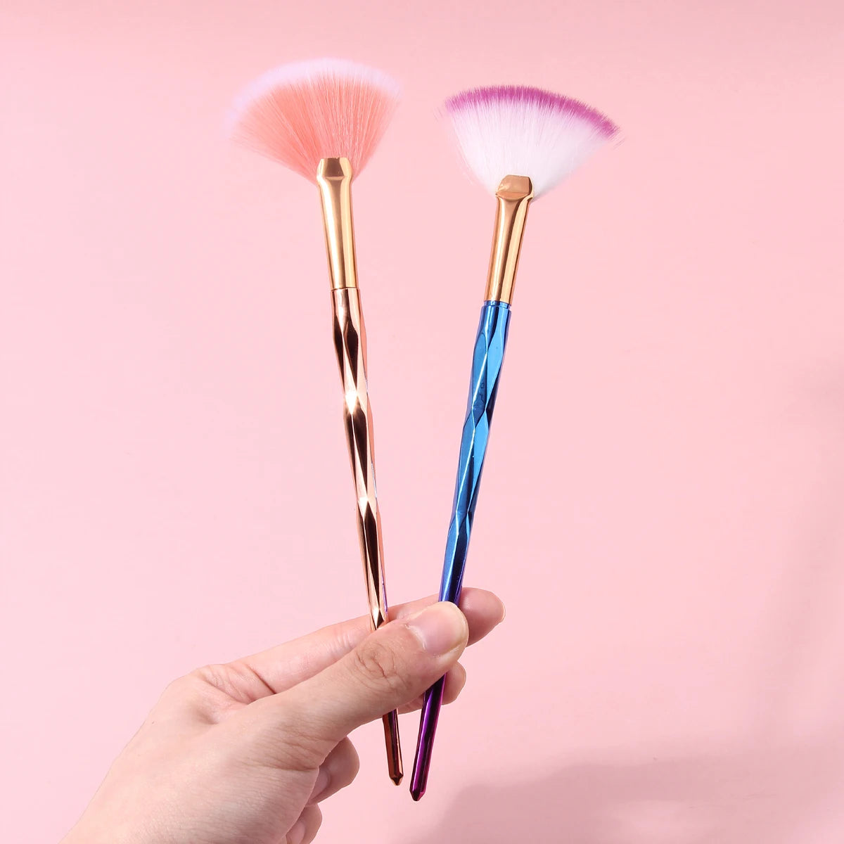 KOSSHOW Fan Highlighter Brush Set | Diamond Handle 2-Piece Highlighter Brush Set QXL