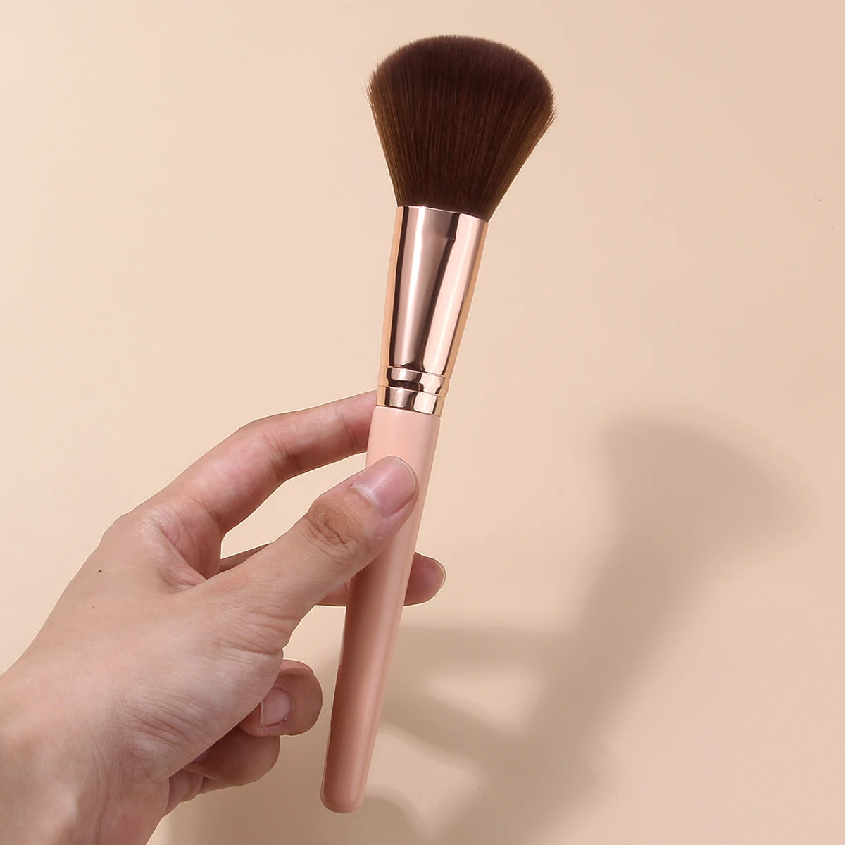 KOSSHOW Powder Blush Brush – Soft Nylon & Wooden Handle Powder Blush Brush QXL