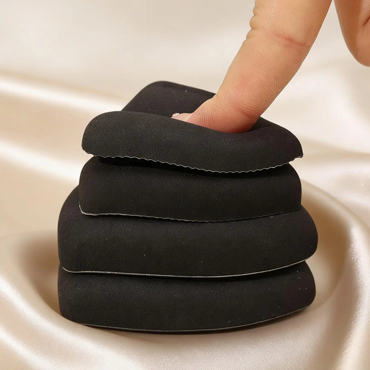Black Sponge Powder Puff with Box | Wet & Dry Makeup Tool Makeup Sponge Puff QXL