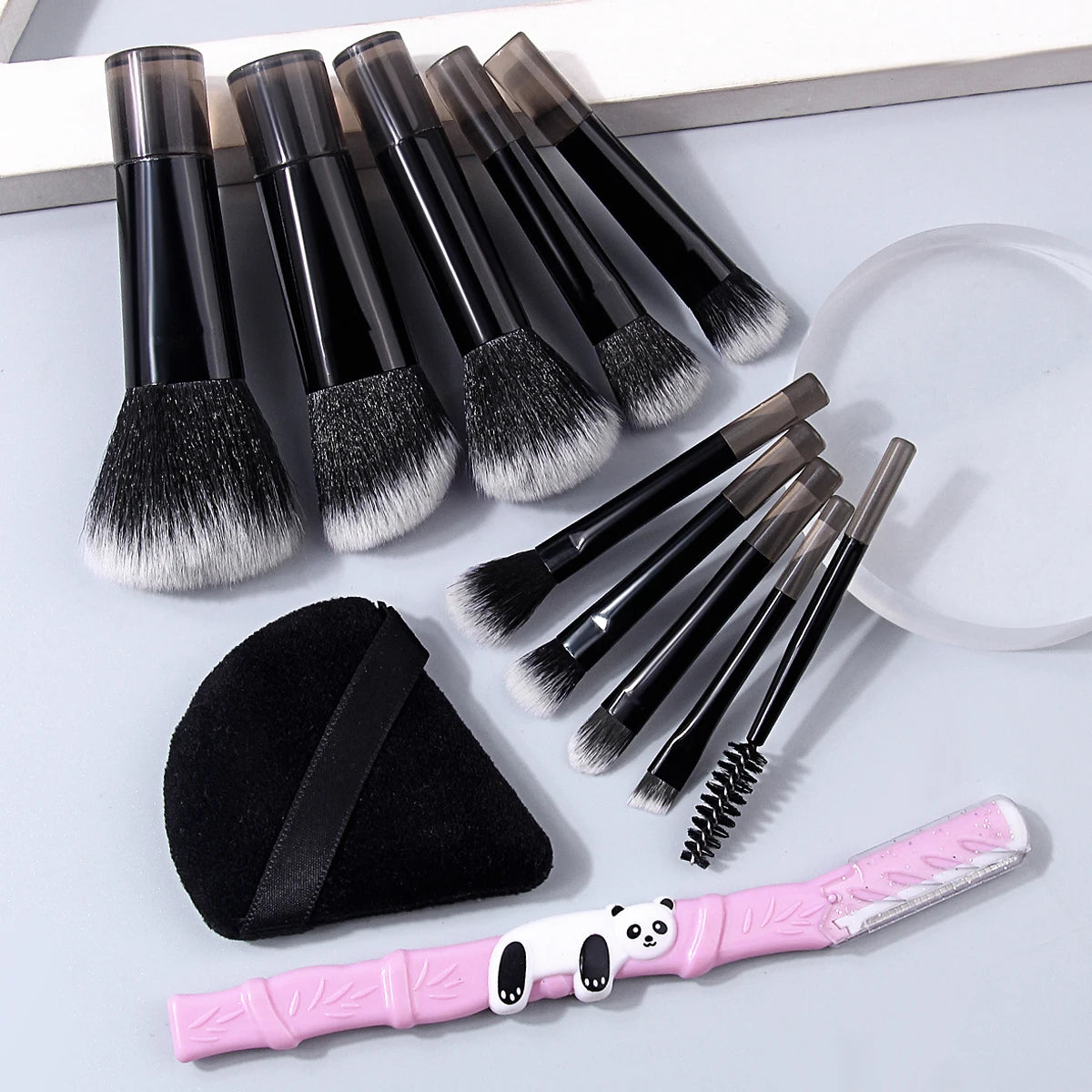 KOSSHOW 12-Pc Makeup Brush Set | Foundation, Eyeshadow & Blush Makeup Brush Set QXL