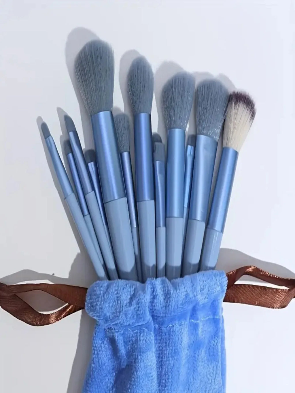13-Piece Blue Makeup Brush Set with Sponge & Powder Puff Makeup Brush Set QXL