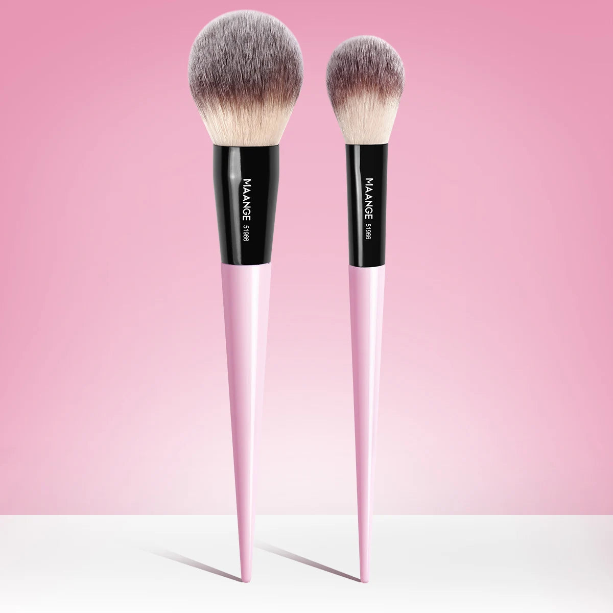 MAANGE 2-Pc Soft Synthetic Makeup Brushes – Powder & Contour Makeup Brush Set QXL Pink