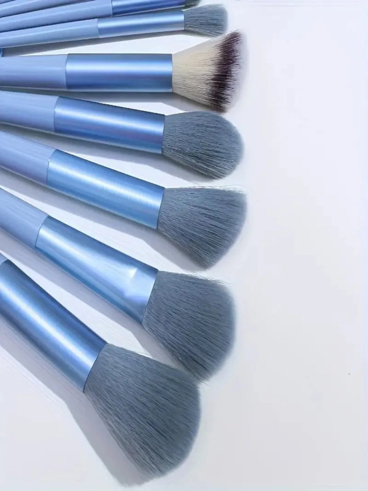 13-Piece Blue Makeup Brush Set with Sponge & Powder Puff Makeup Brush Set QXL