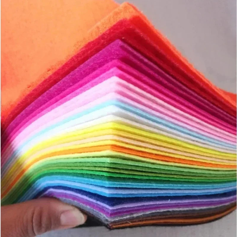 40-Piece Colored Felt Fabric Squares 10×10cm | DIY Craft Kit Felt Craft Fabric QXL