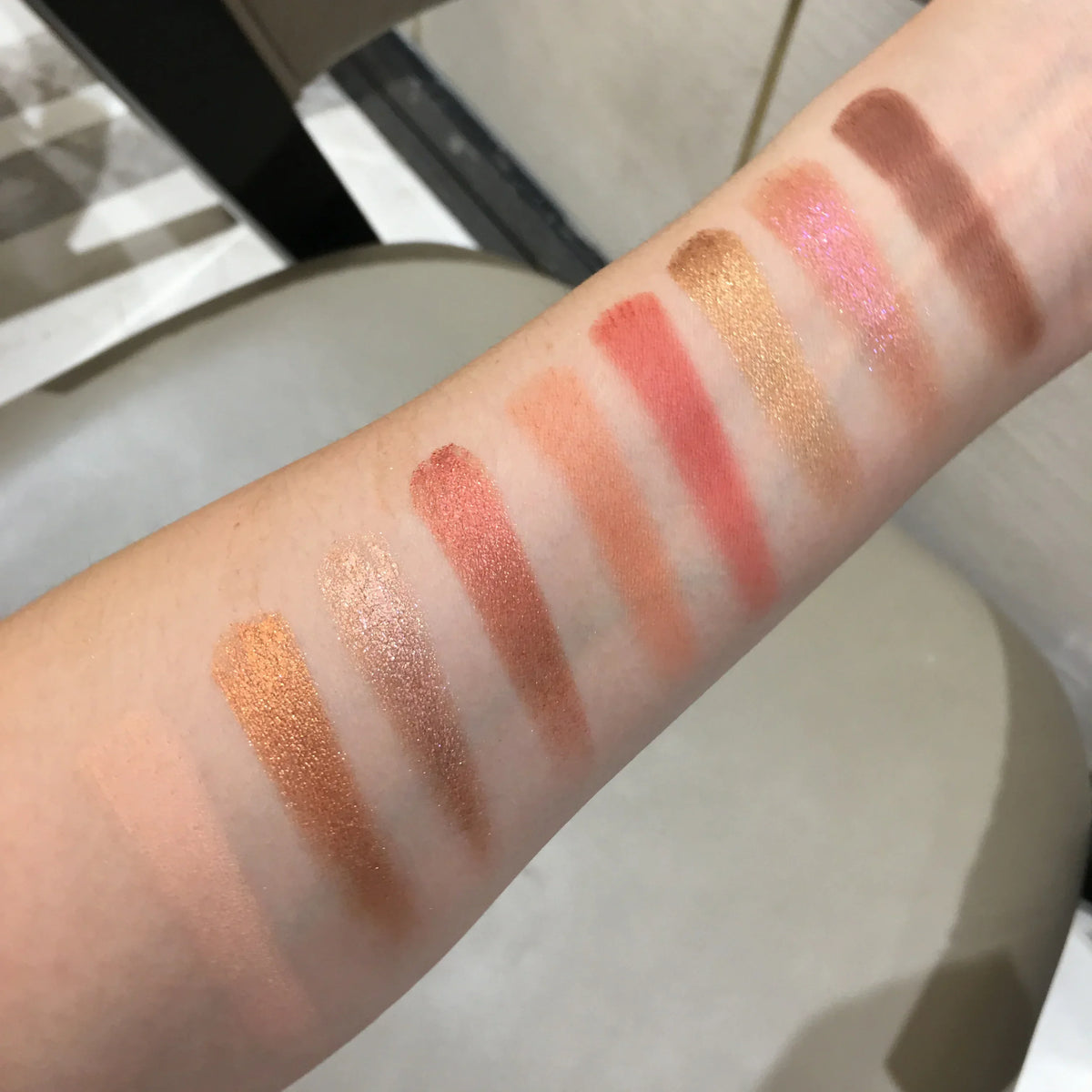 Beauty GLAZED 9-Color Shimmer & Matte Eyeshadow Palette Eyeshadow Palette QXL