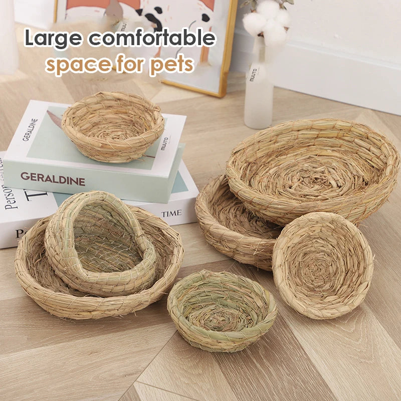 Hand-Woven Grass Bird Nest for Parrots, Finches & Small Birds Woven Bird Nest QXL
