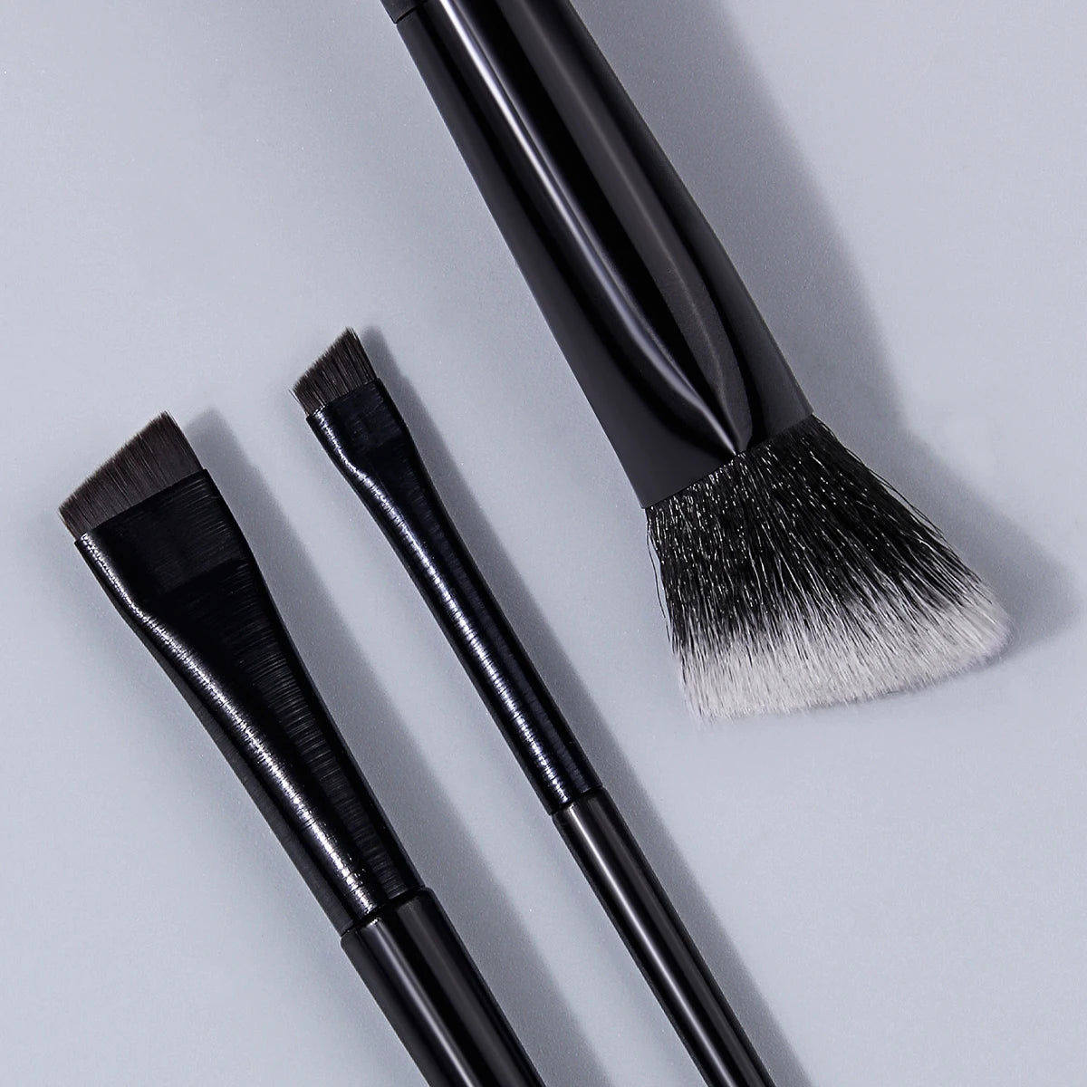 KOSSHOW 3-Pc Precision Makeup Brush Set – Concealer & Eyeliner Makeup Brush Set QXL