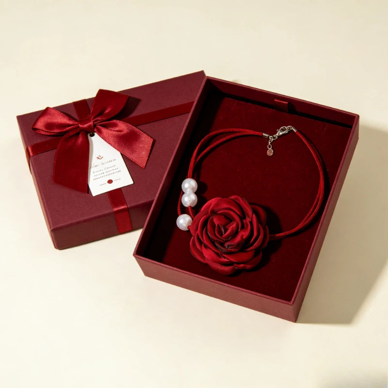 3D Rose Pendant Necklace | Vintage Burgundy Bead Design Pendant Necklace QXL