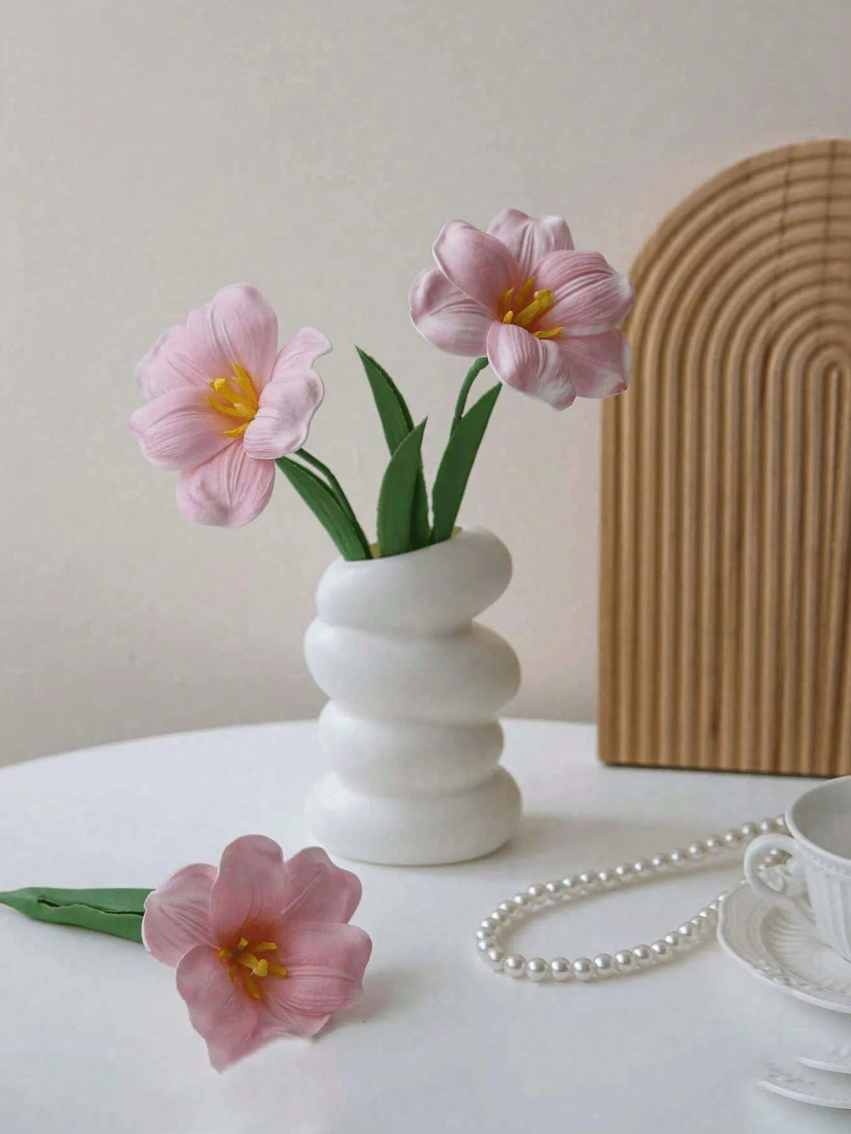 Simple Solid Color Plastic Vase | Home Flower Arrangement Décor Decorative Vase QXL