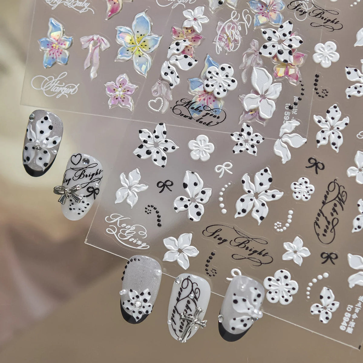 5D Flower Nail Stickers | Rhinestone Polka Dot Petal Decals Nail Art Stickers QXL