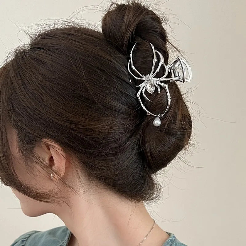 Gothic Spider Hair Claw Clip | Metal Pearl Shark Clip Gothic Hair Clip QXL