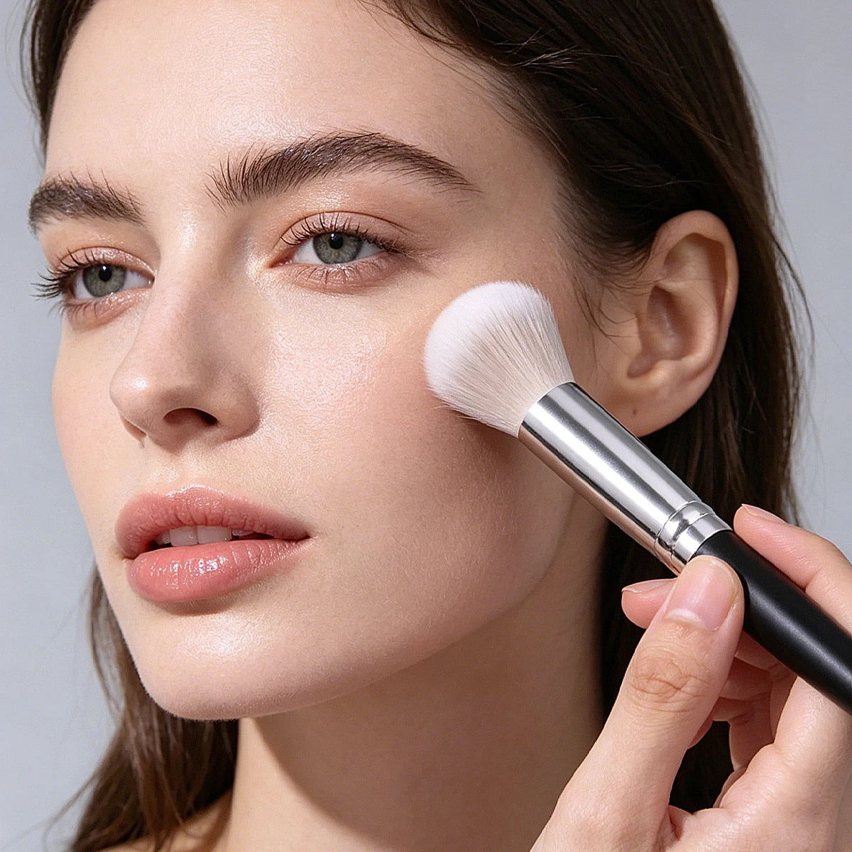 KOSSHOW Fluffy Blush Brush – Soft Synthetic Cheek Blender Makeup Blush Brush QXL