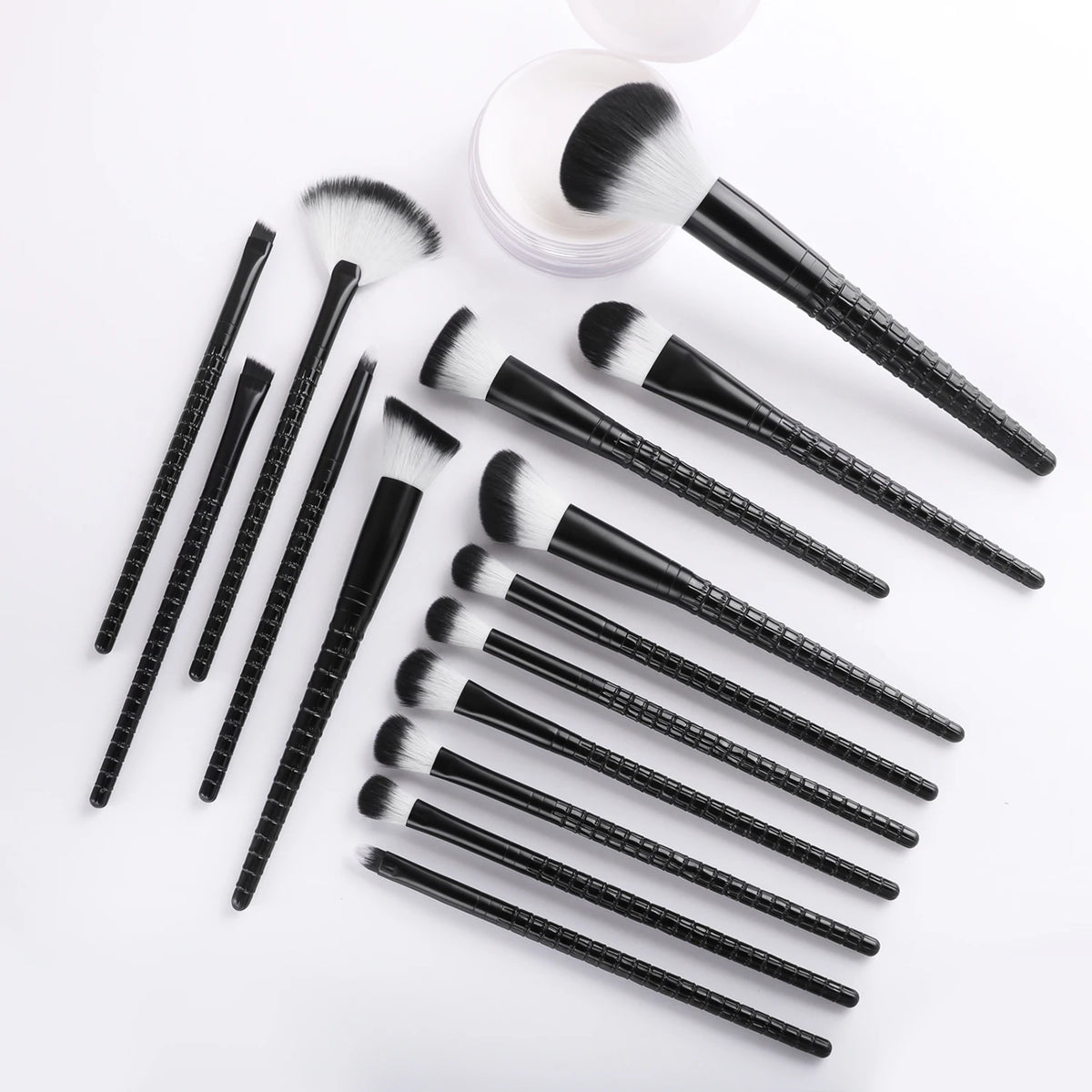 Ronshadow 33-Pc Makeup Brush Set with Sponges & Eyelash Curler Makeup Brush Set QXL