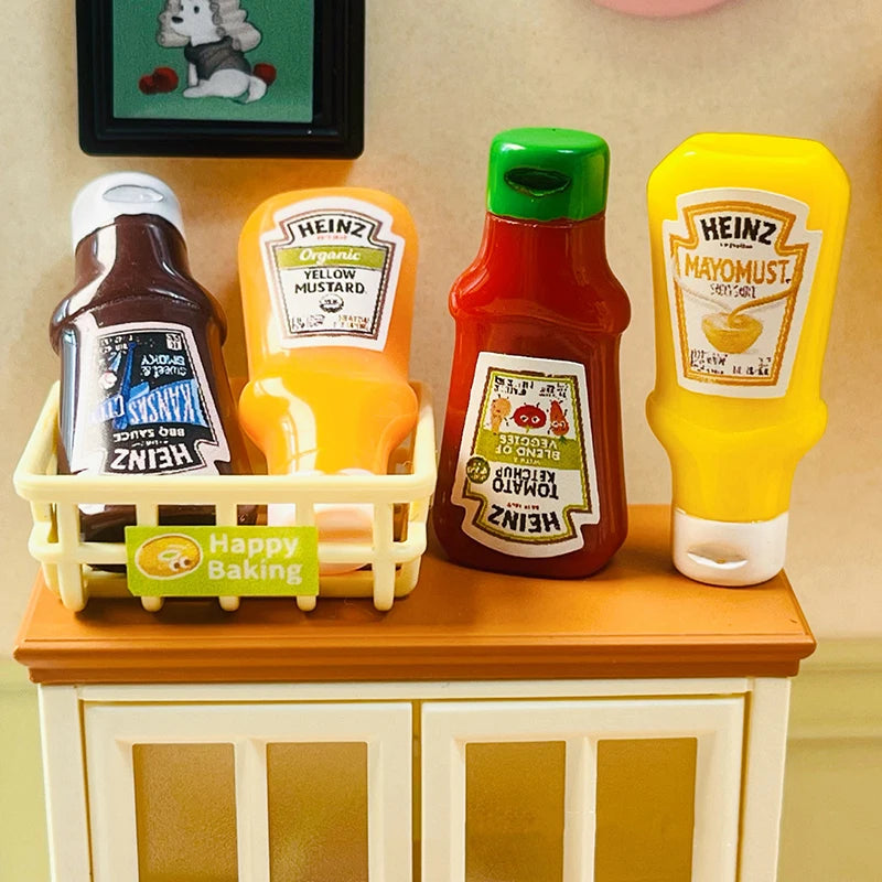 4-Pack Miniature Strawberry Jam Jars | 1:12 Dollhouse Kitchen Dollhouse Miniature QXL
