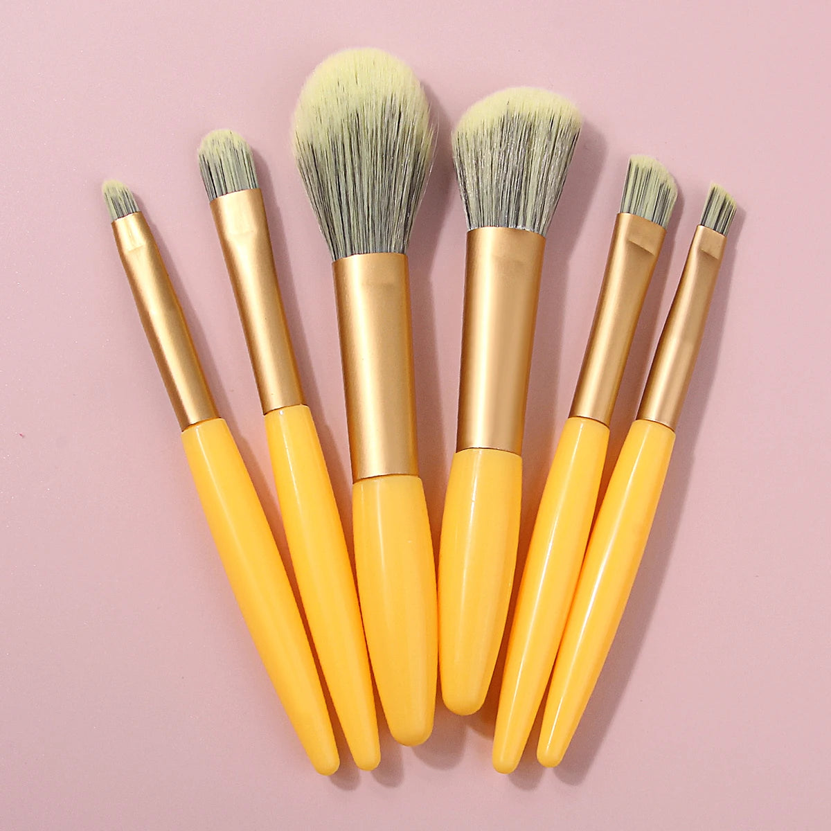 KOSSHOW 7-Piece Yellow Mini Makeup Brush Set | Nylon Bristles Makeup Brush Set QXL