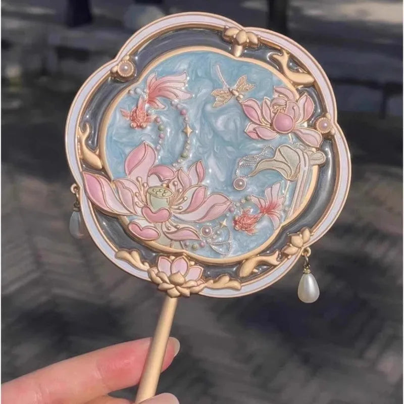 Lotus Flower Portable Makeup Mirror | Decorative Compact Portable Makeup Mirror QXL