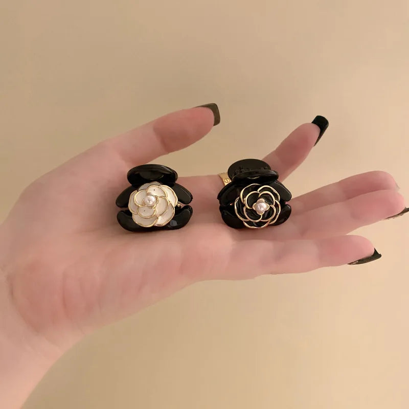Black Camellia Mini Hair Claw Clips – Floral Hairpins for Women Hair Claw Clip QXL