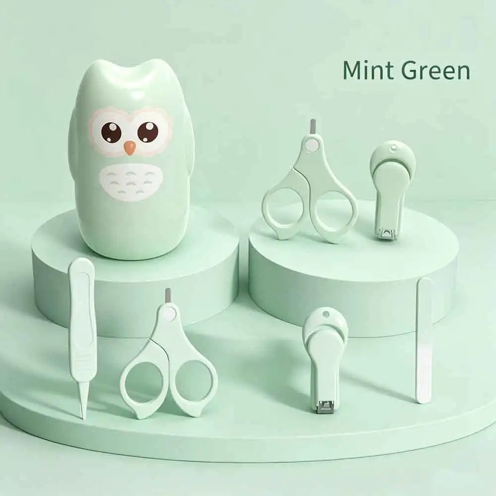 4-in-1 Baby Nail Care Kit – Clipper, Scissors, File & Tweezers Baby Grooming Kit QXL