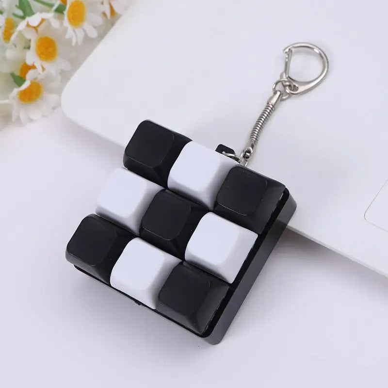 9-Key DIY Keycap Keychain | Customizable Fidget Toy for Adults Fidget Keychain Toy QXL