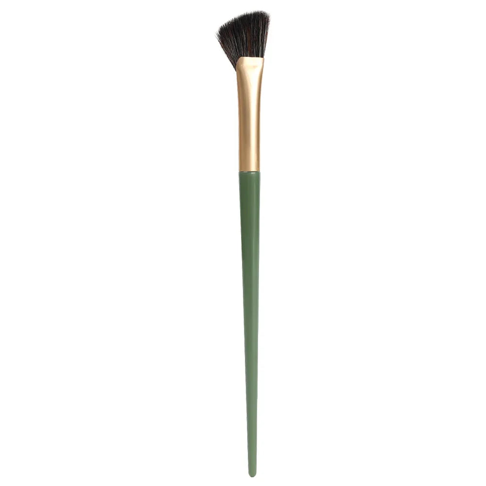 Angled Nose Contour Sculpting Makeup Brush | Blending Tool Contour Makeup Brush QXL 04 Black