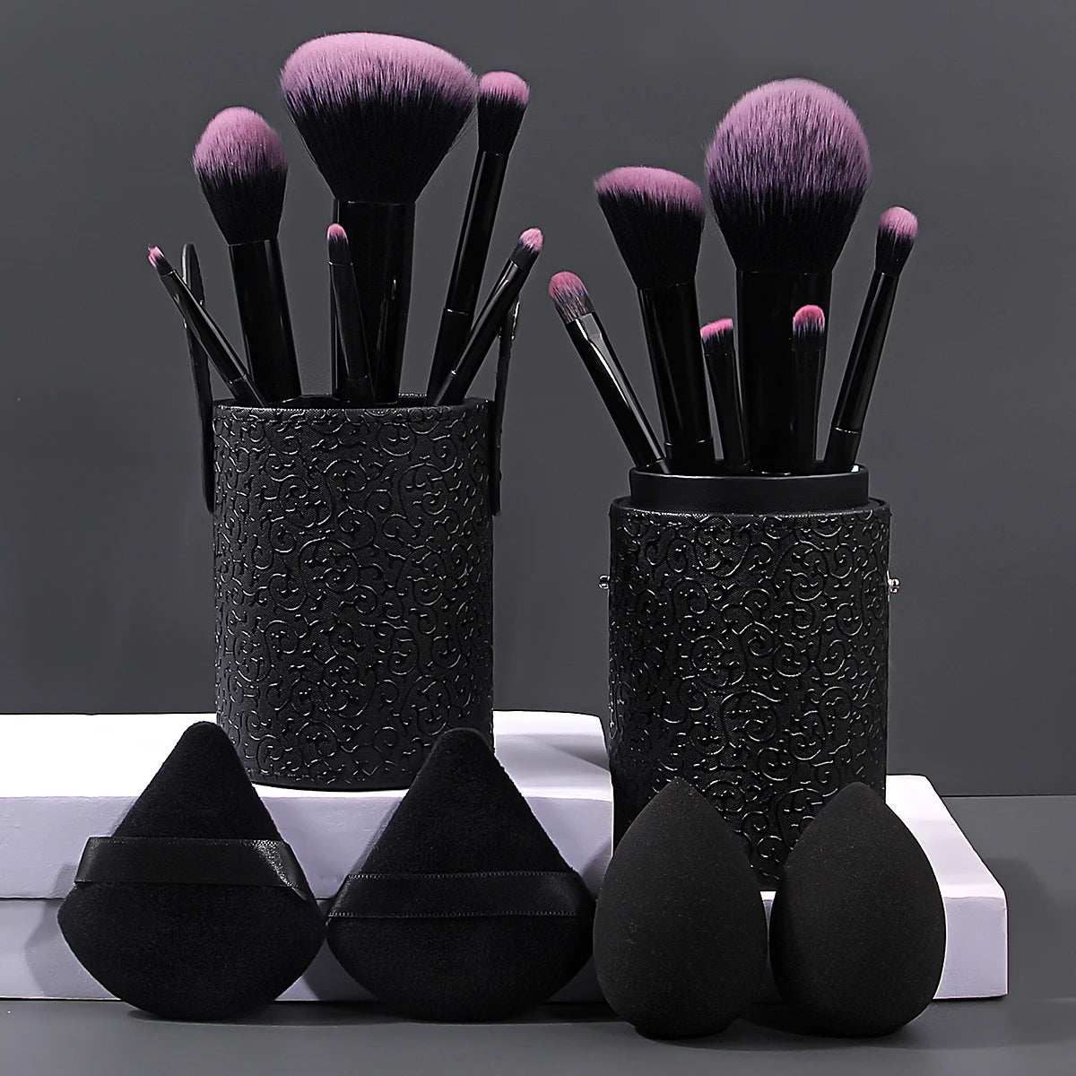 17-Piece Makeup Brush Set with Sponge, Puff & Organizer Makeup Brush Set QXL