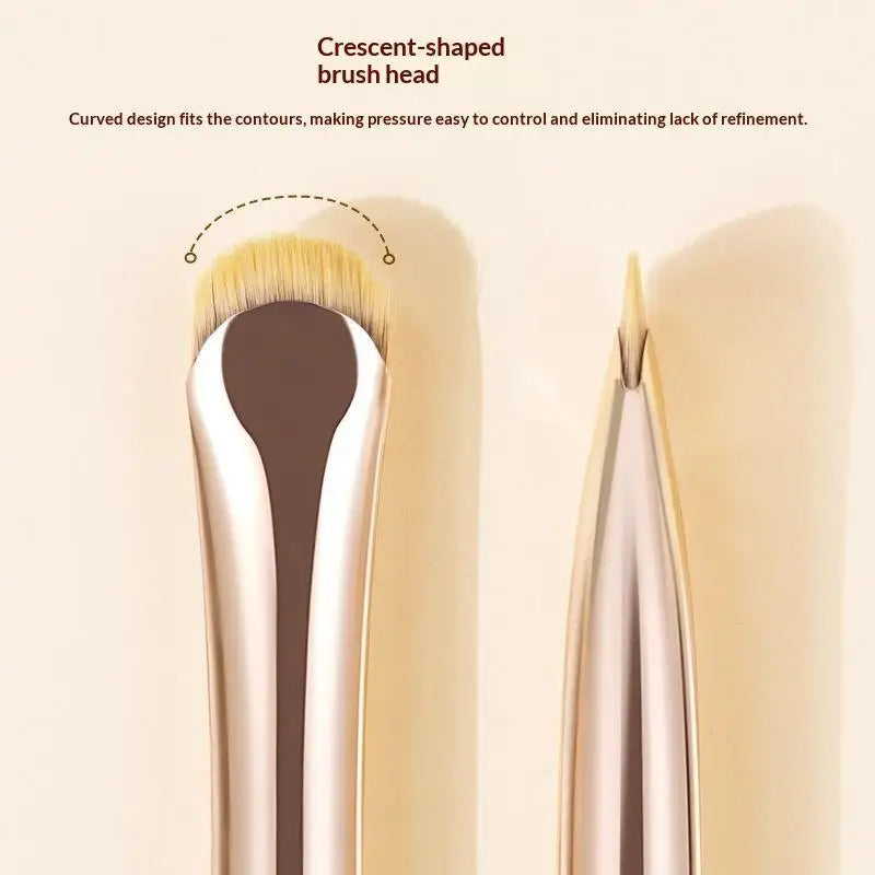 2-Pack Curved Eyeliner & Eyeshadow Smudge Brushes Eye Makeup Brush QXL