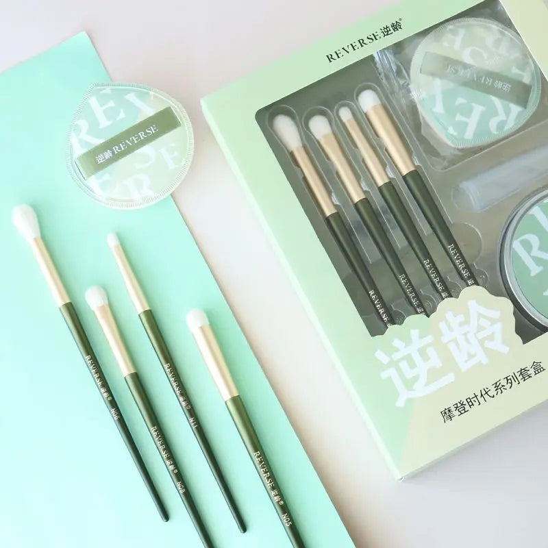 6-Piece Eye Makeup Brush Gift Set | Powder & Concealer Kit Eye Makeup Brush Set QXL